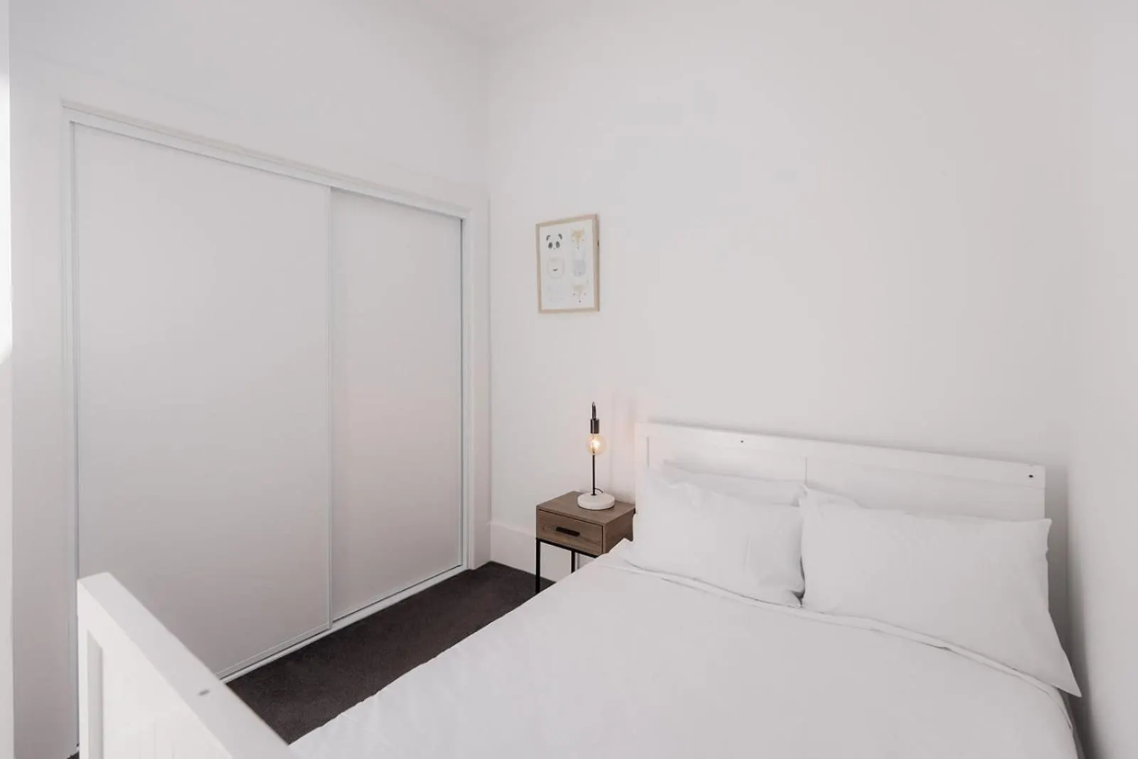 3 Bedroom Spacious Inner-City Pad With Car Park Hobart Appartamento