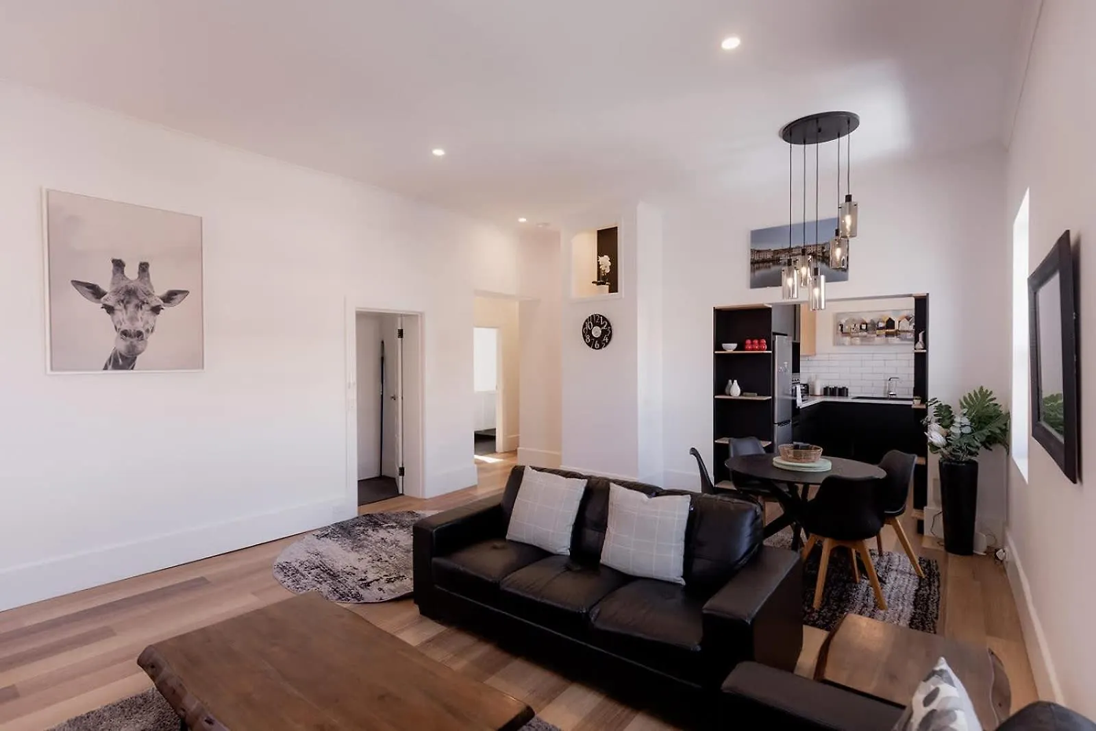 3 Bedroom Spacious Inner-City Pad With Car Park Hobart Apartamento